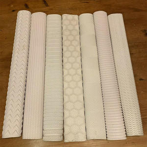 Poignées de chauve-souris de cricket de dernière conception pour de meilleures performances de frappe Conception personnalisée saule anglais Différents styles Prix bon marché - Product Image 2