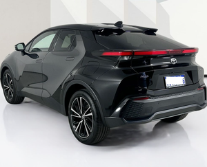 Nuevo Toyota C-HR KOBA Híbrido 2025 con solo 4.187 km en venta - Product Image 1