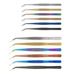 (JYKTT-A135) Pince de chef culinaire colorée en acier inoxydable de 6 et 8 pouces à pointe fine incurvée pour la présentation et la décoration de plats et de pâtisseries - Product Image 1