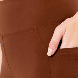 Ventes en gros, concevez vos propres pantalons de survêtement évasés pour femmes au meilleur prix, dernier design, pantalons de survêtement évasés en coton uni pour femmes - Product Image 6