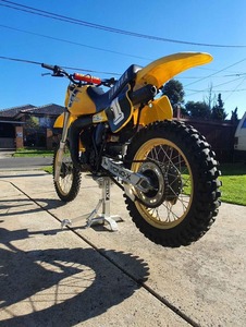 Nouvelle Moto Tout-Terrain YZ250 MONSTER 2025 la Plus Vendue Disponible à la Vente dans le Monde Entier - Product Image 6