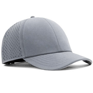 Gorra deportiva snapback perforada de poliéster transpirable de secado rápido, con diseño y logotipo personalizados de alta calidad, hecha en Pakistán. - Product Image 2
