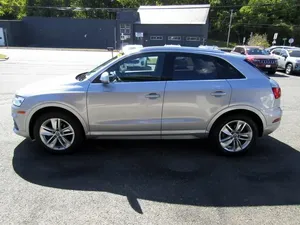 2016 Q3 Audi 2.0T Premium PLUS - Product Image 4