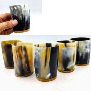 Vasos de chupito de cuerno de búfalo hechos a mano y arte impermeable y coleccionables para beber - Product Image 6