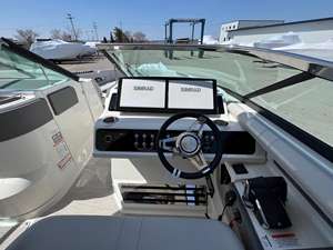 Barco de Pesca Usado Sea Ray SLX 310 2025 con Motor Interior, Lanchas de Lujo, Deportivas, de Ocio, Familiares, de Aventura, Barcos Marinos Duraderos en Venta - Product Image 4