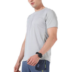 Haute qualité 100% coton hommes T-Shirts Cool jeunesse Style 220 grammes en gros conceptions personnalisées bas prix plaine T-shirts vierges - Product Image 1