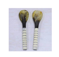 Cuillère à couverts en corne de buffle naturelle élégante Ustensile de cuisine pour assaisonnement Cuillère à corne de buffle en gros de l'Inde