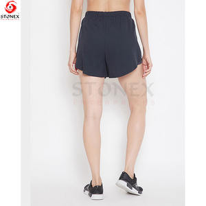 Short de yoga en coton taille haute pour femme Décoration en maille à séchage rapide Respirant Doux Taille élastique pour les entraînements Sports Femmes - Product Image 4