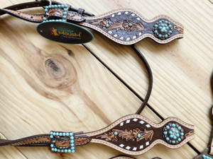 Ensemble de selle, de collier de poitrail et de rênes en cuir de qualité supérieure pour l'équitation, disponible en gros - Product Image 3