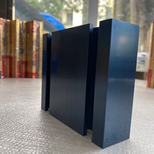 Elevador de aluminio Shalumi, fabricado a petición en Vietnam - Product Image 2
