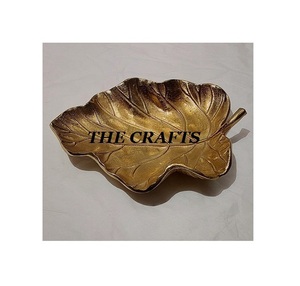 Plateau de service en aluminium couleur or pour snacks Plat à feuilles avec plateau de service en feuilles de qualité supérieure pour mariage et événement - Product Image 3