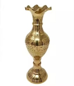 Florero de latón hecho a mano con motivo floral, maceta de metal decorativa para mesa de salón, entrada o decoración de salón - Product Image 4