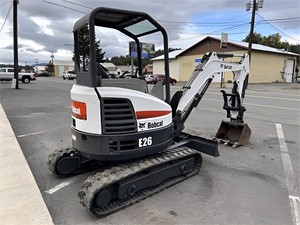 Miniexcavadora eficiente 2017 BOCCAT E26 a la venta, perfecta para espacios reducidos y pequeñas tareas de construcción - Product Image 6