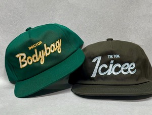 Gorra de Béisbol Doctor Bodybag Bordada de 6 Paneles con Cierre a Presión, Verde, Unisex, Estilo Casual, Fabricada en Vietnam, Gorra de Béisbol Vintage de 6 Paneles - Product Image 6