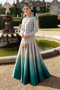 Robe longue Anarkali Lehenga Choli brodée lourde pour femmes, style nuptial, tenue de soirée de luxe, tenue d'occasion formelle - Product Image 3