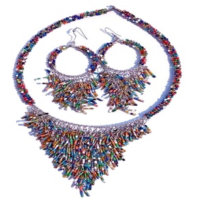 Collar de diseño elegante de cuentas de suministro directo de fábrica para mujer, accesorios de boda a la venta desde India - Product Image 1