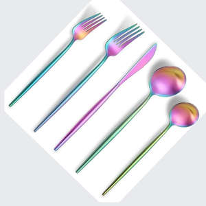 Ensemble de couverts écologiques de luxe en acier inoxydable 5 pièces de style américain moderne avec couleur arc-en-ciel - Product Image 6