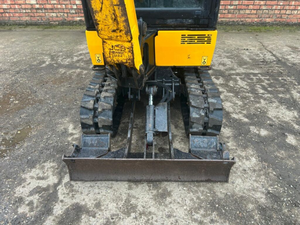 Mini-excavatrice CB 35Z-1 d'occasion, équipement de construction, poids opérationnel de 1 à 8 tonnes, moteur Camc, hydraulique Hydac Huade, godet sur roues - Product Image 2