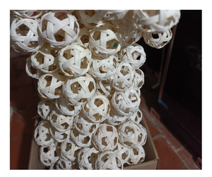 Decoración de bola de ratán-Bola de ratán hecha a mano Diseños personalizables de alta calidad ecológicos a granel para exportar BOLA DE Navidad de ratán - Product Image 3