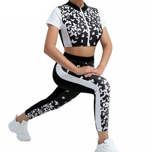 Nouveaux ensembles de yoga très vendus, vêtements de sport sans couture, ensemble de vêtements de course, ensemble de leggings de sport pour femmes, polyester/nylon, séchage rapide - Product Image 4