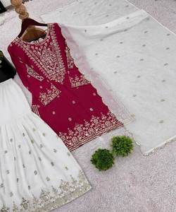 Ensemble Sharara traditionnel avec Dupatta et haut embelli pour femmes idéal pour les occasions et les rassemblements - Product Image 5