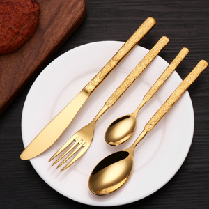 Nouveau design Ensemble de couverts minimalistes en métal Couverts de designer pour les événements de mariage et les cadeaux d'affaires Caractéristiques durables - Product Image 3