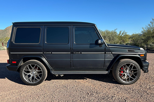 ใช้เครื่องยนต์ G63 AMG Twin-Turbo V8 - Product Image 3