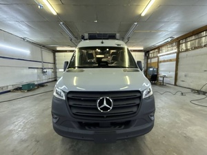 El Más Vendido: Nuevo Moderno - Nuevo 2026 W-i-n-n-e-b-a-g-o R-e-v-e-l 44E Listo para Enviar con Entrega a Domicilio - Product Image 1