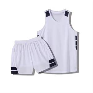 Dernier modèle d'uniforme de basket-ball sur mesure, respirant, meilleur vendeur d'uniforme de basket-ball à sublimation personnalisable avec logo d'équipe - Product Image 3