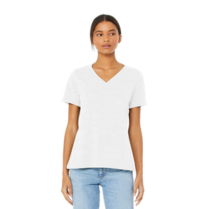 T-shirt pour femme à col en V, double couture de qualité industrielle, uni, avec logo de marque personnalisé imprimé, vêtements de sport pour femmes - Product Image 1