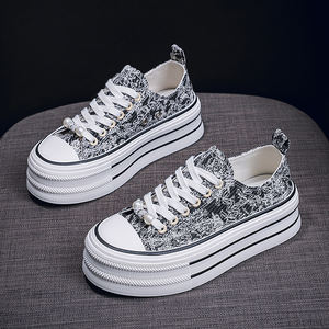 รองเท้าทรง Chunky รุ่น BR607 ทันสมัยและสวมใส่สบาย ไซส์ 35-40 - Product Image 1