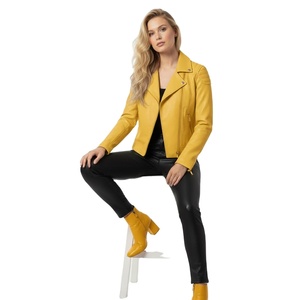 Chaqueta de Motociclista de Cuero Amarillo de Primera Calidad para Mujer, Personalizada, al por Mayor, Precio de Fábrica, Estilo Motero Genuino, Abrigo de Moda para Mujer, OEM - Product Image 1