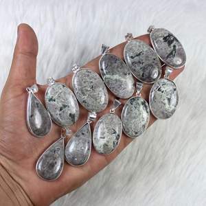 จี้พลอยคาเมไรท์ขายส่งเครื่องประดับชุบเงินสำหรับสาวๆฝังหนามเตย - Product Image 4