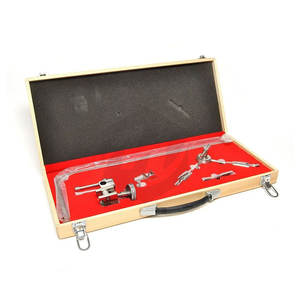 Martins Système d'écarteur chirurgical à bras monté sur table complète Chirurgie du foie Neurochirurgie Instruments médicaux - Product Image 1