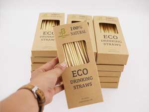 Pailles d'herbe élégantes et durables qui sont parfaites pour toute boisson - Product Image 3