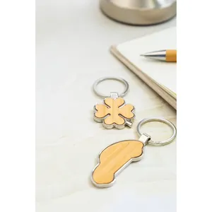 Llaveros y Mosquetones Promocionales Personalizados de Bambú Clorby, Llavero Personalizado para Merchandising - Product Image 2