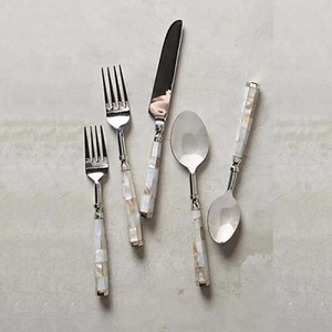 Juego de cubiertos reutilizables para eventos al aire libre en acero inoxidable con diseño único de mango negro hecho a mano para restaurante, hogar, escuela - Product Image 4
