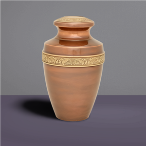 Urne de crémation en cuivre Design élégant Urne funéraire avec bande florale Urne de stockage en laiton pour cendres humaines adultes - Product Image 3