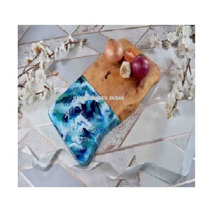 Grande planche à découper multifonctionnelle en bois Vente en gros pour la cuisine Planche à fromage Home Bar Résine et bois Couper les légumes - Product Image 6