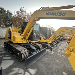 强力二手小松 PC70 7吨 48.5千瓦动力履带式挖掘机，用于建筑采矿，二手反铲小松 PC70 8 挖掘机 - Product Image 2