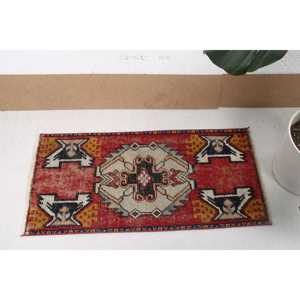 Turkish 1.5x3.1 ft Rug, Vintage Rug, <b>Red</b> Animal Print <b>Wool</b> Rug - Product Image 3