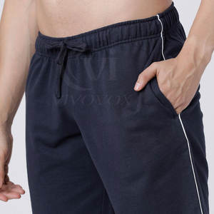 Meilleure vente de shorts décontractés de haute qualité pour hommes Style de rue sur mesure pour adultes Motif solide Respectueux de l'environnement - Product Image 6