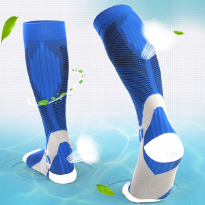 Chaussettes pour hommes personnalisées, en coton extensible, respirantes, confortables, chaussettes de sport OEM - Product Image 4