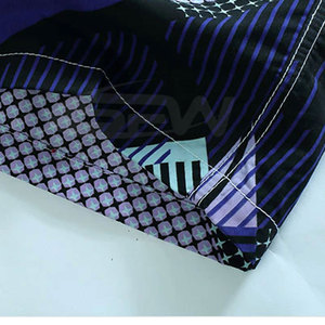 Pantalones cortos de entrenamiento de poliéster de cintura alta para hombre, tela duradera que absorbe la humedad, ligeros, transpirables con bolsillo con cremallera - Product Image 5