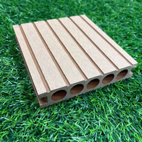 Planches de terrasse extérieures en WPC gris clair traditionnelles, imperméables, écologiques, directement de l'usine, 150x30mm