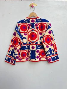 เสื้อแจ็คเก็ตปักลายซูซานี ผ้าฝ้ายเนื้อละเอียด ปักมือลายดอกไม้ เสื้อคลุมลายซูซานี แจ็คเก็ตปักลายซูซานี แจ็คเก็ตปักลาย TNT ของขวัญสำหรับเธอ - Product Image 4