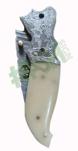 Cuchillo de caza y táctico de acero de Damasco de 8,75 pulgadas hecho a mano con cuchillo plegable con mango de hueso de diseño fresco - Product Image 2