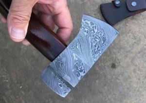 Hacha Vikinga de Acero de Damasco Industrial Hecha a Mano, Hacha Tomahawk con Cabeza de Hacha, Mango de Madera de Fresno Personalizado, Supervivencia al Aire Libre - Product Image 6