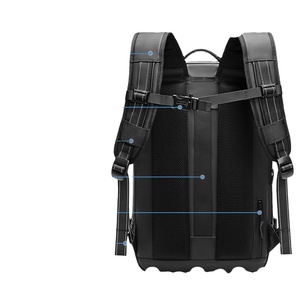 Mochila Unisex de Diseño Nuevo a Precio de Mayoreo, Personalizada con Impresión, Cremallera Oculta, Poliéster Resistente, con Características de Moda, Capacidad de 36-57L - Product Image 2