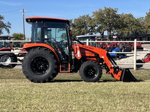 Tracteur agricole compact 4x4 Bad Boyy 5055CH 55HP, 70HP, haute productivité, construction robuste, usage polyvalent, prêt à être expédié - Product Image 5